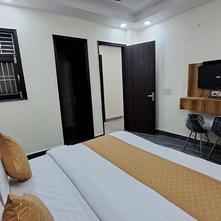 Hotel O City Deluxe Delhi Zewnętrze zdjęcie