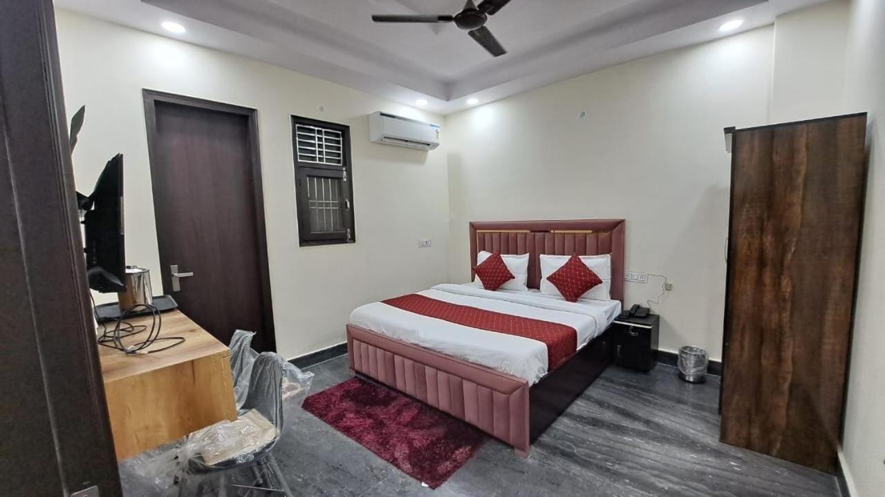 Hotel O City Deluxe Delhi Zewnętrze zdjęcie